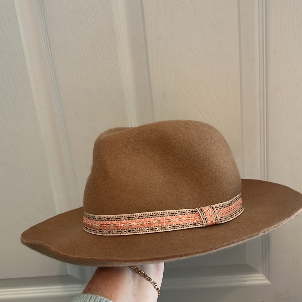 D&Y Tan Wool Hat - Picture 6 of 6